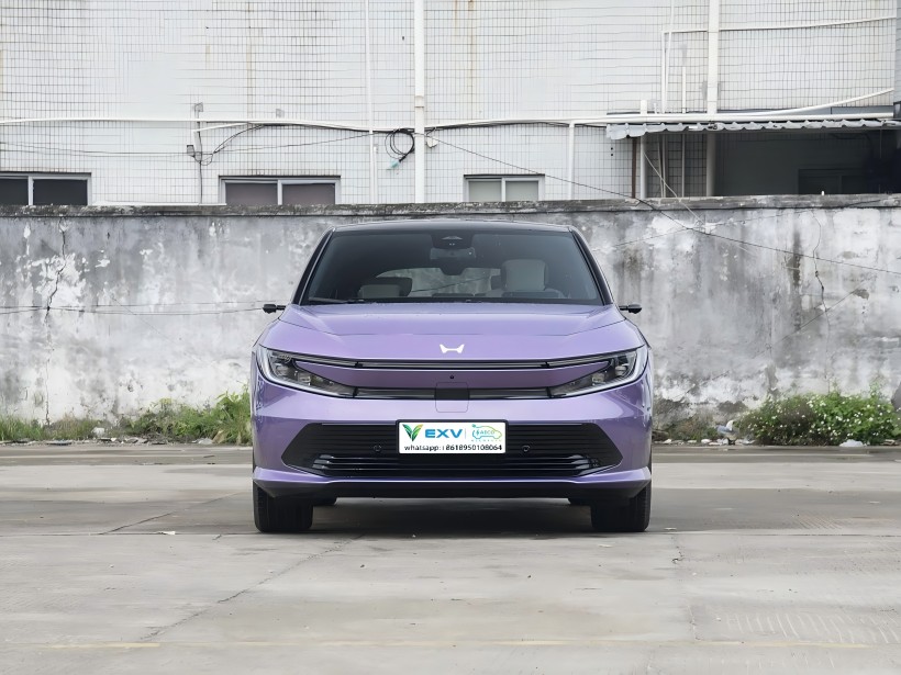 Таза электрлік ортаңғы су талғамайтын көлік түрінде орналастырылған, GAC Honda P7 ертең түнде іске қосылады.